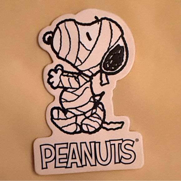 Snoopy Velour❤️Pant XL+Snoopy on bike🚲 pin 1”x.50”+Snoopy mummy magnet 3.25x2.25 - Picture 7 of 17